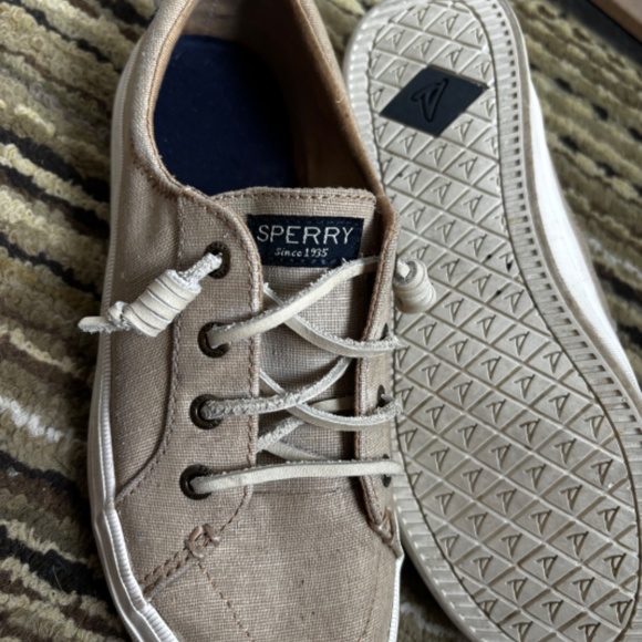 Sperry’s - Picture 2 of 2